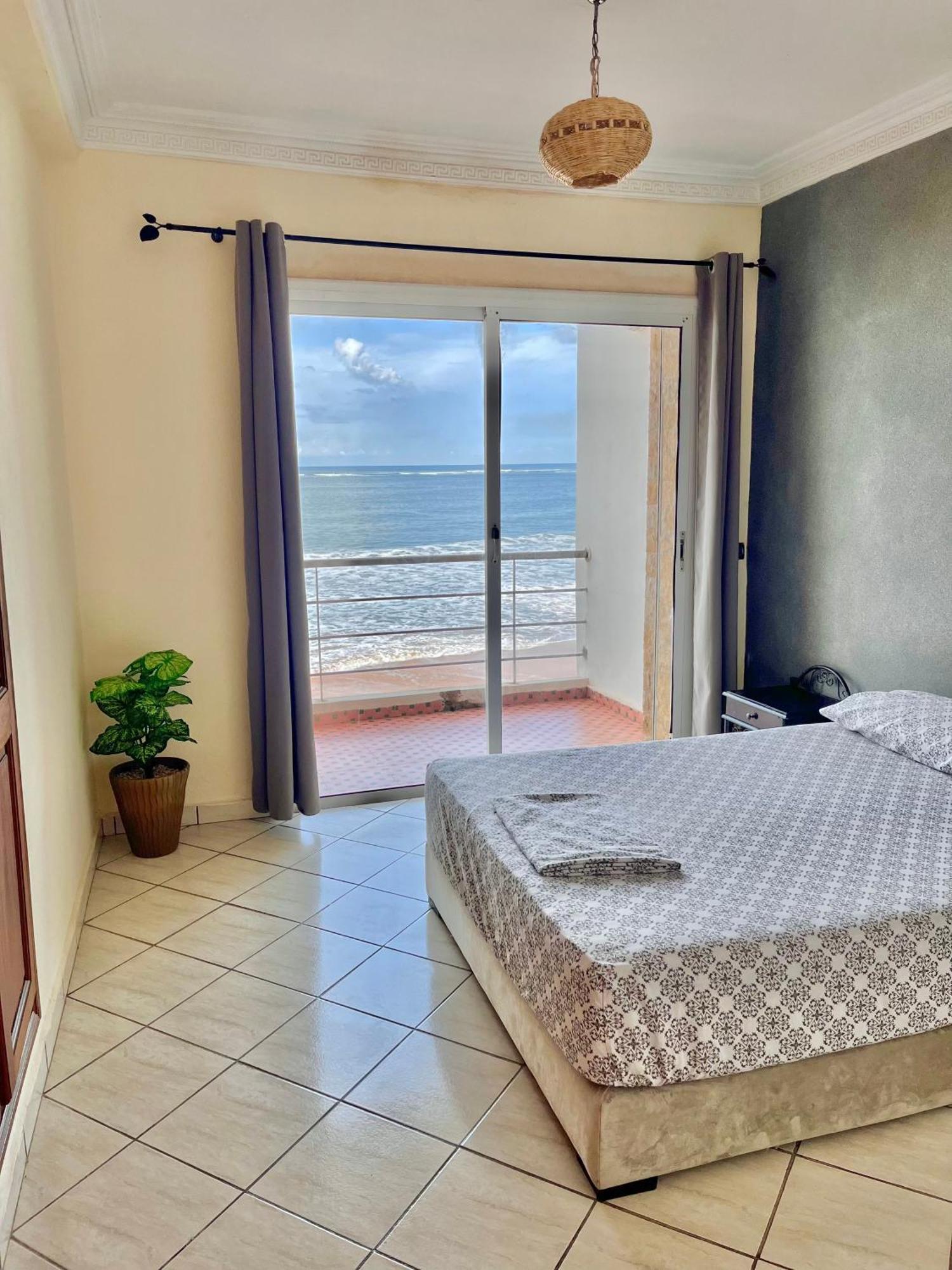 Splendid Beachfront Villa In Sidi Bouzid Beach With Pool Douar Ourlali Esterno foto